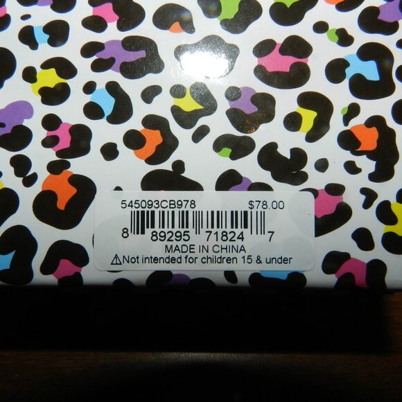 Betsey Johnson Multicolored Rhinestone Skull Keychain Bag Charm Fob New in Box - Picture 6 of 6